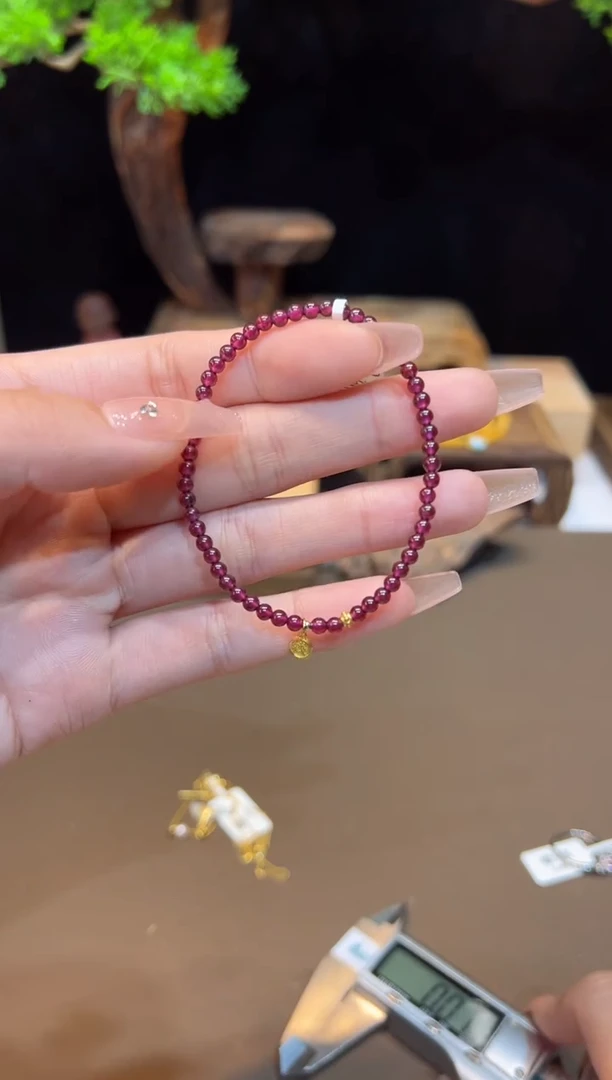 【闪购商品】石榴石手链未镶嵌手饰@@D2402
