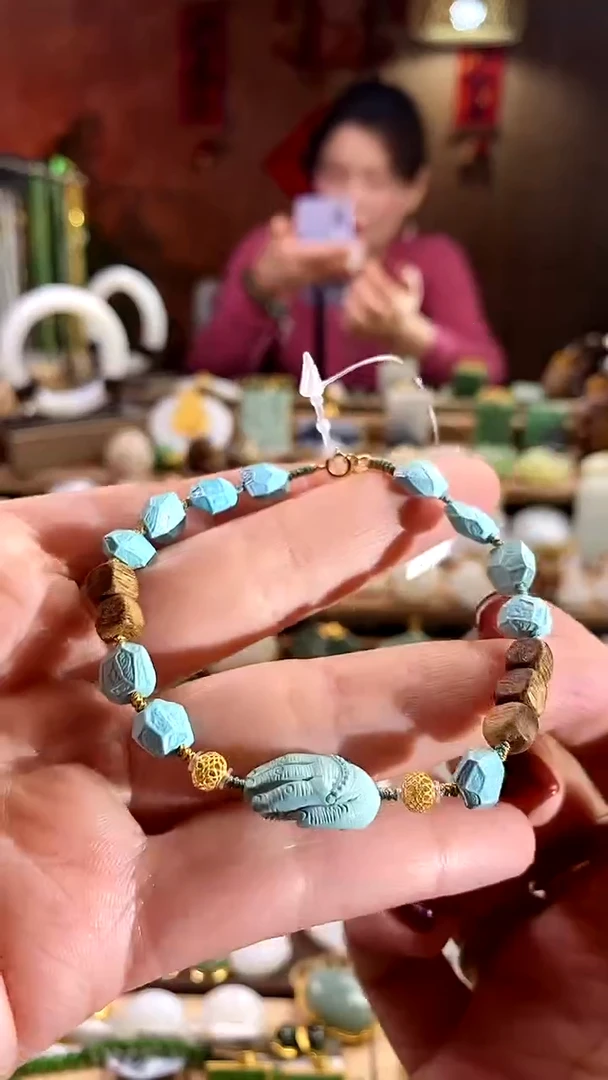 【闪购商品】绿松石手链18K金镶嵌。