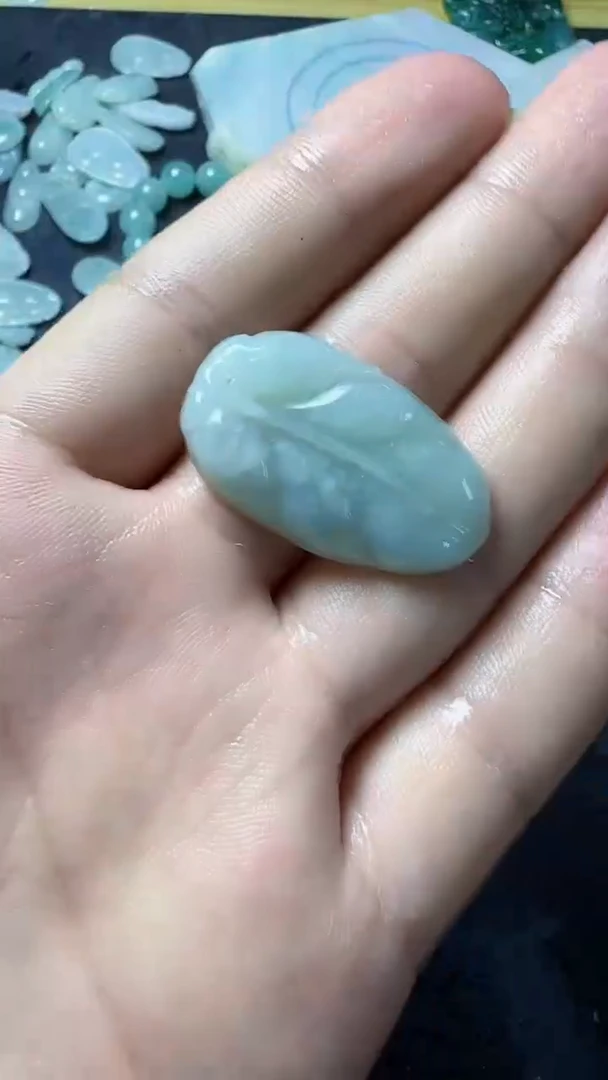 颈饰未镶嵌翡翠与**争445