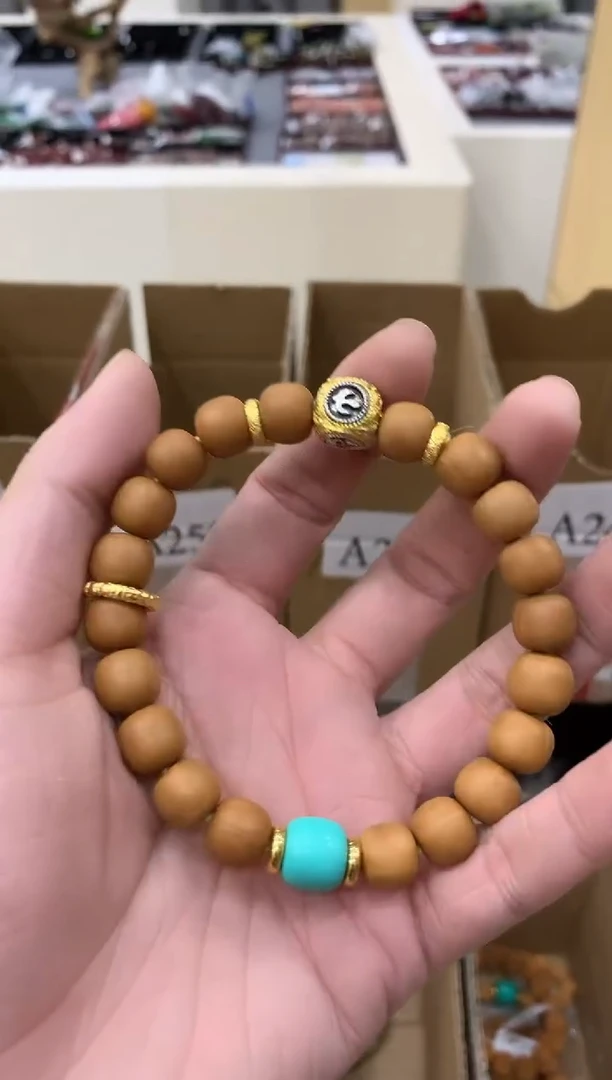 【闪购商品】桃核手串猴头雕刻工艺手串