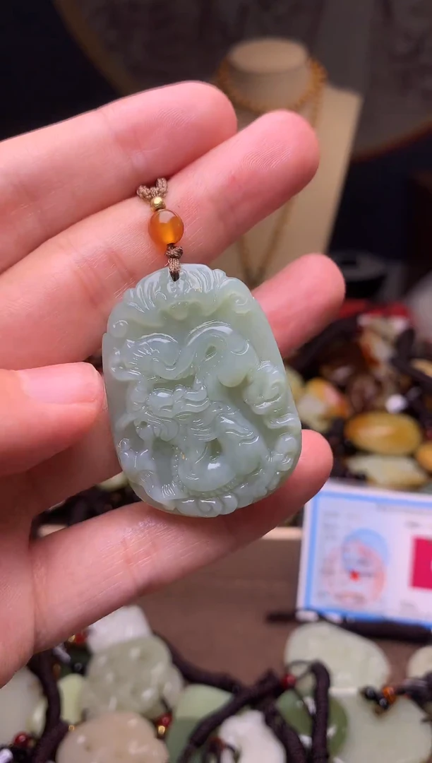 颈饰未镶嵌和田玉新疆料青海料清水和田玉吊坠