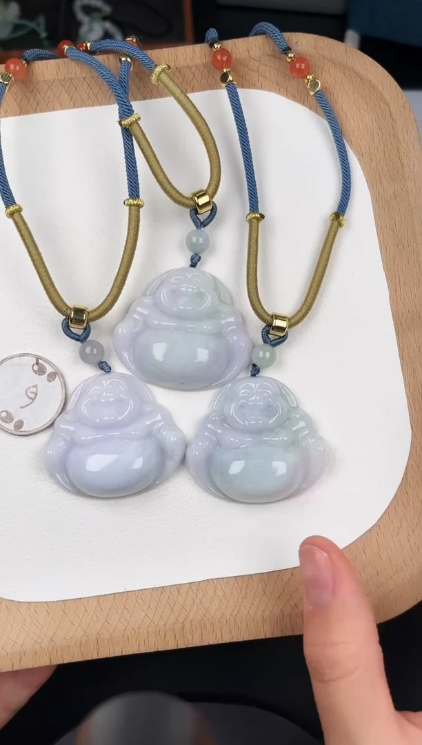 颈饰未镶嵌翡翠LC036细油淡春彩中佛+送同款绳子多样性发其一