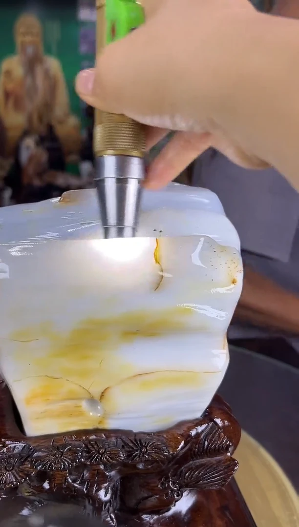 未镶嵌珠宝奇石硅化玉缅甸天然树化玉精品摆件