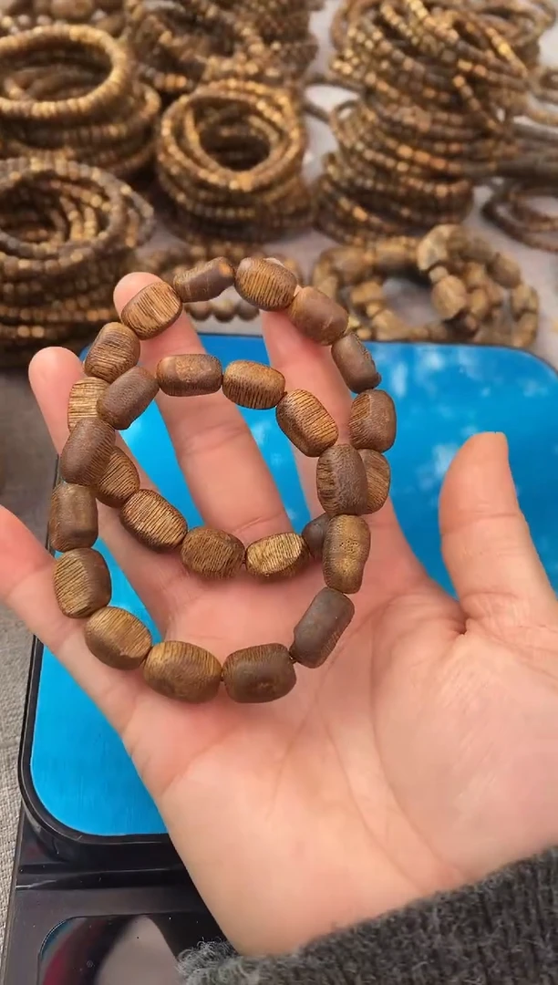 【闪购商品】沉香手串陆河留疤随型单圈棋楠手串多样性发一