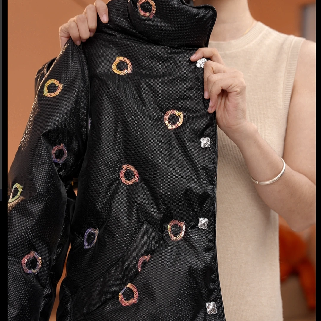 DD-2025亮片刺绣直充羽绒服