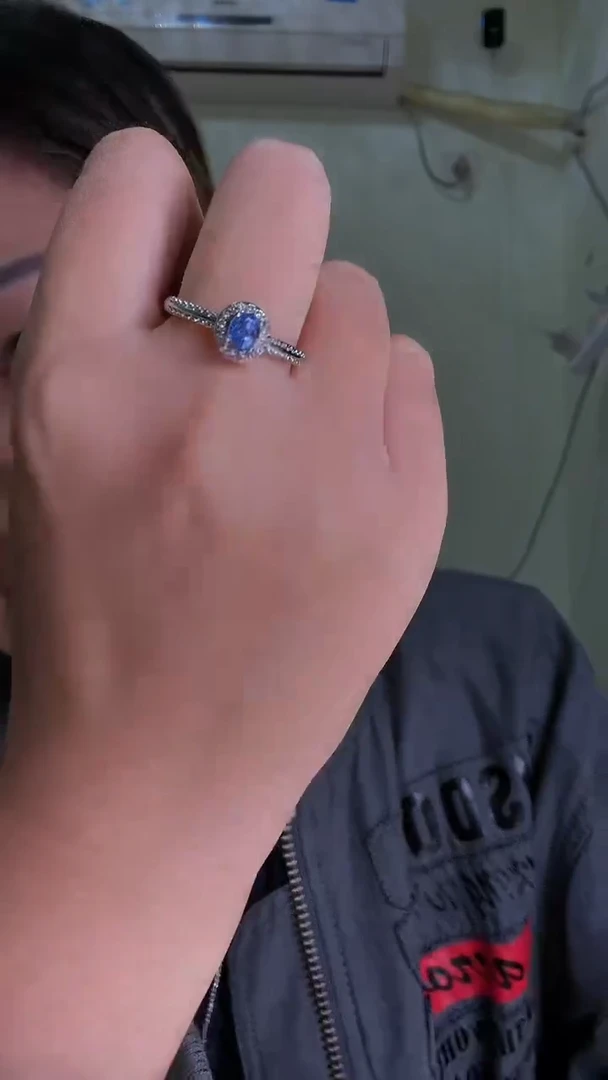 未镶嵌戒指坦桑石戒指