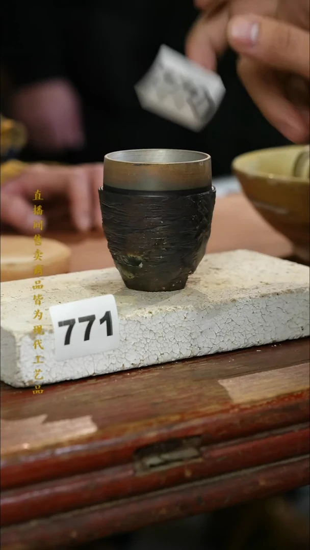 瓷片标题标题标题标题
