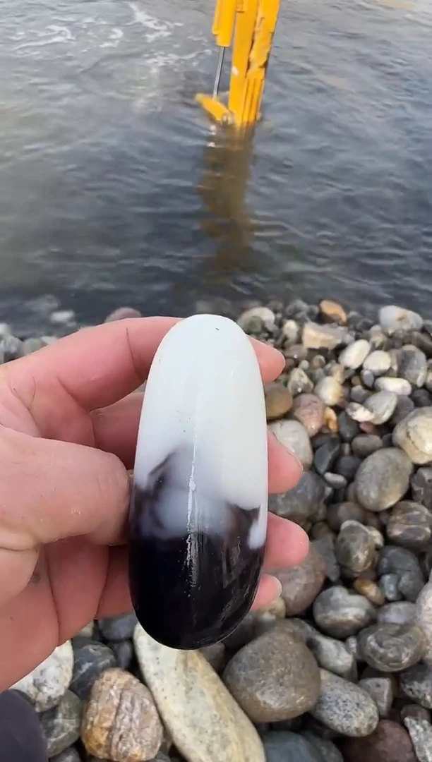 未镶嵌和田玉把件1