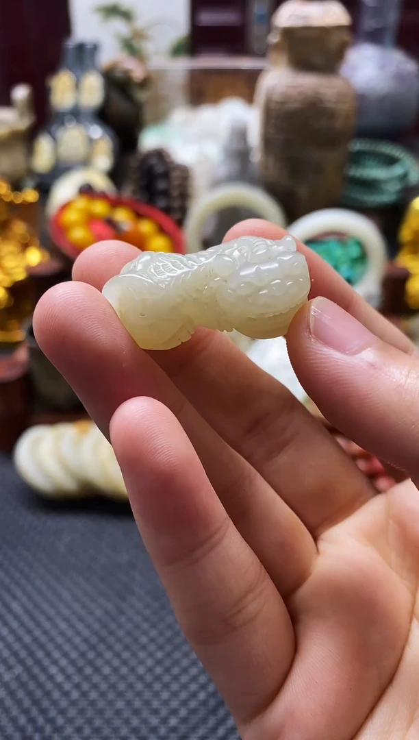 未镶嵌和田玉挂件偶像
