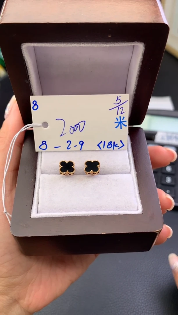 18K金镶嵌翡翠耳饰假一赔三 挂件