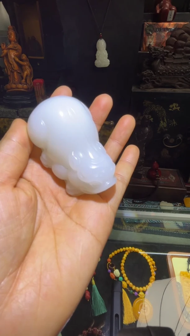 未镶嵌和田玉把件87668778687667878768876