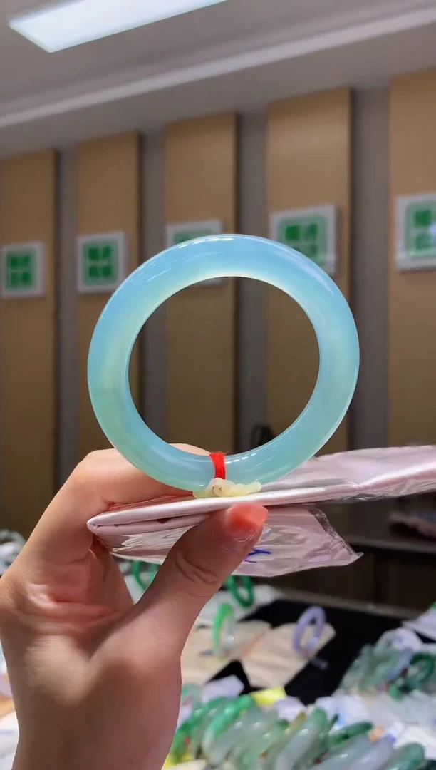 未镶嵌手镯翡翠-Q227 圈口56 全款28万 定金2万