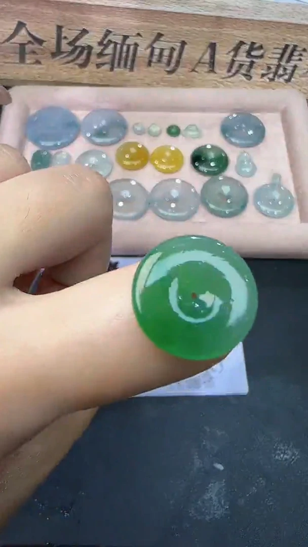 未镶嵌定制翡翠毛货90