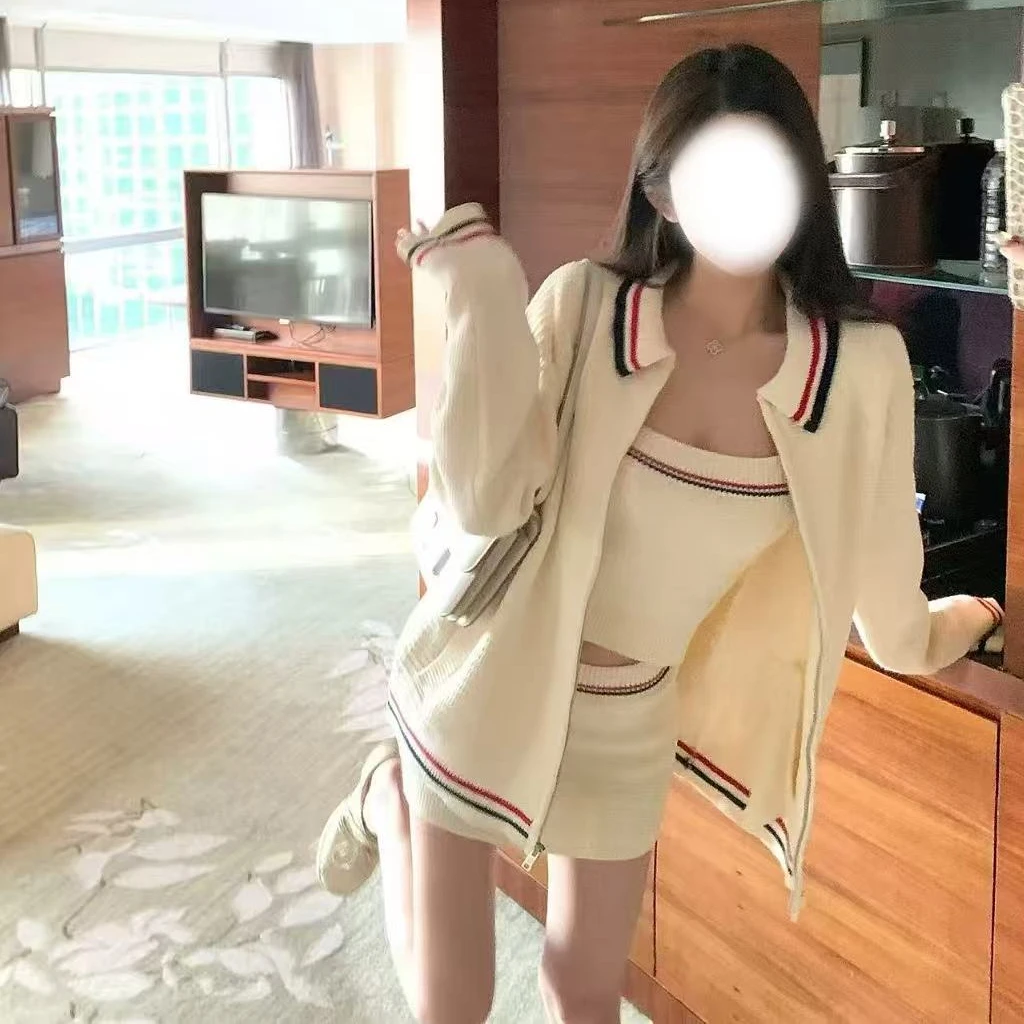 胖鹅张~”薄,微透“复古撞色华夫格针织开衫吊带半裙套装#1853