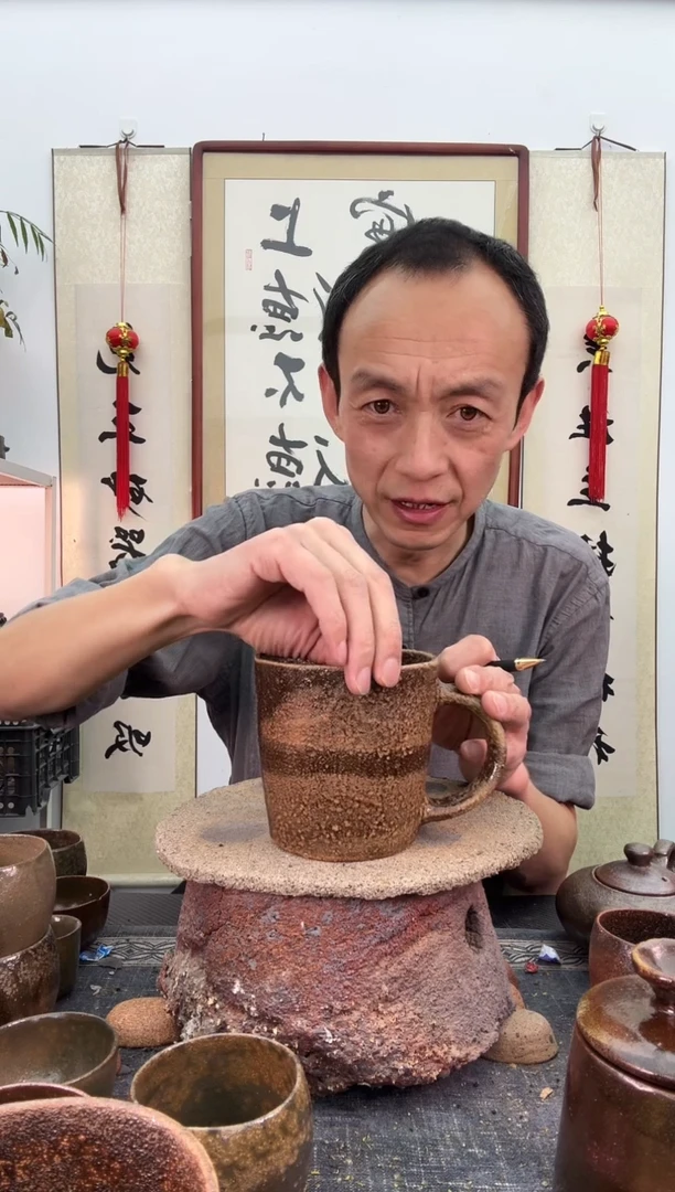 【闪购商品】瑕疵红色马克杯500毫升