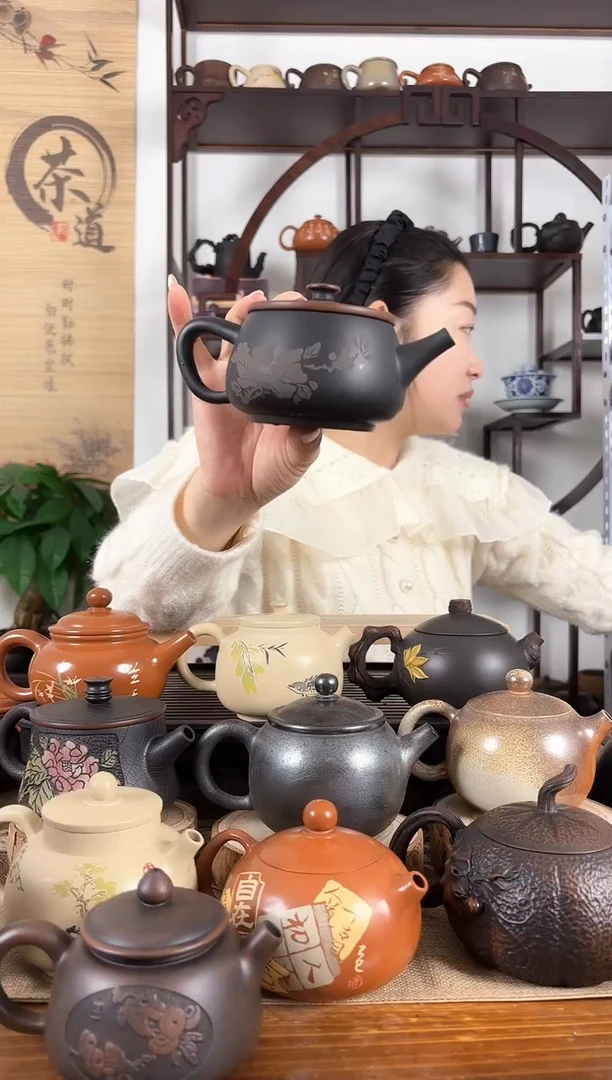 云南建水紫陶茶壶200CC左右