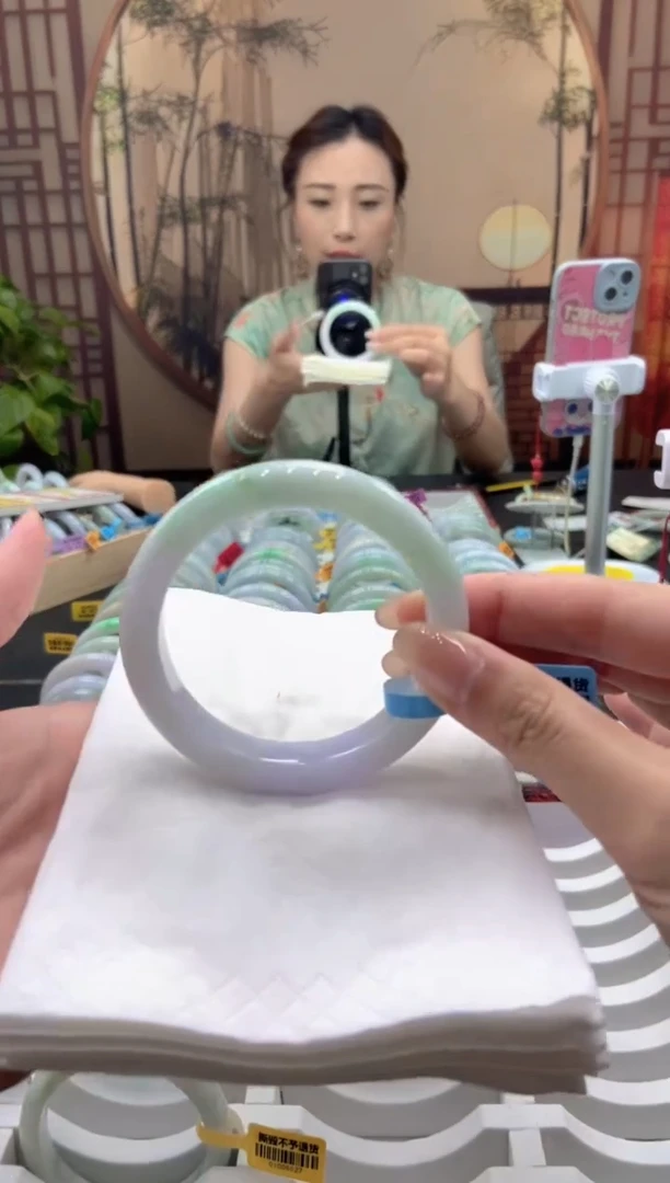 翡翠手镯未镶嵌000022658