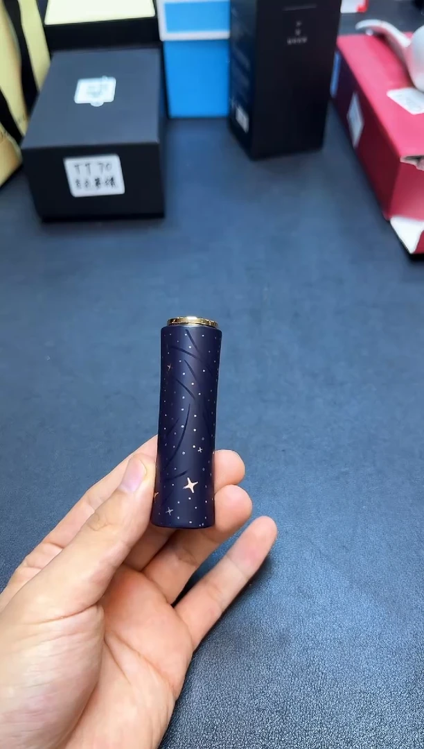 瓷片全新正品一件不留@@WE619