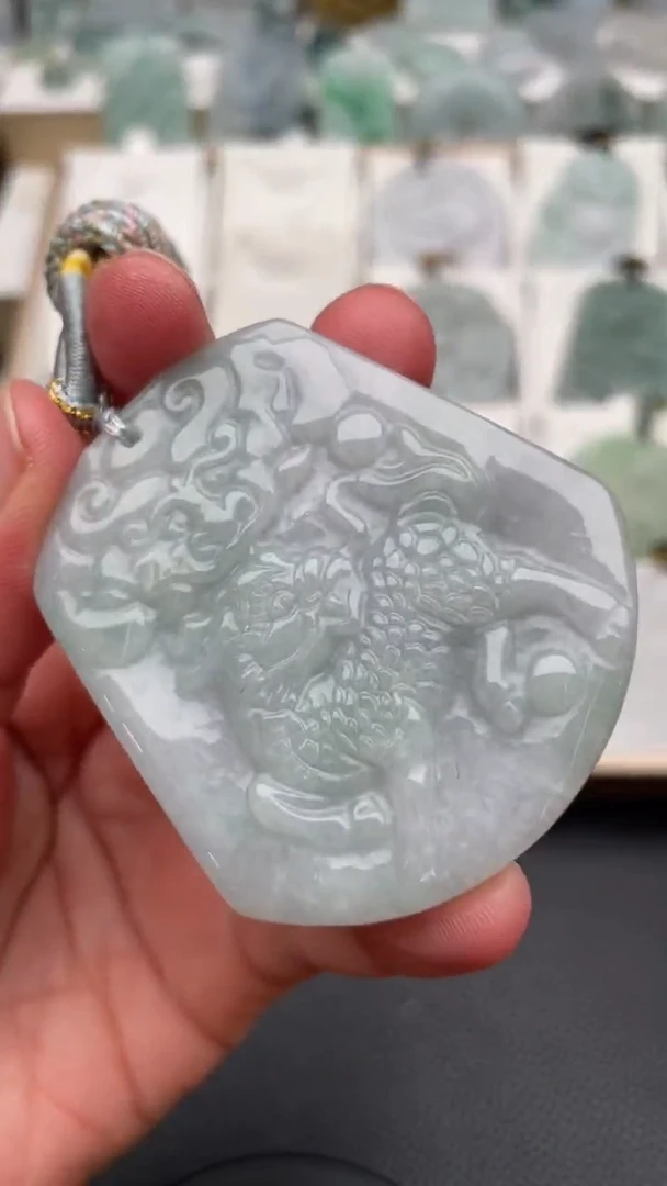 颈饰未镶嵌翡翠天然缅甸翡翠A货333