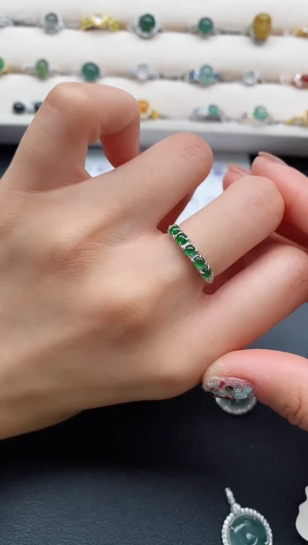 银S925镶嵌戒指翡翠222222222+6