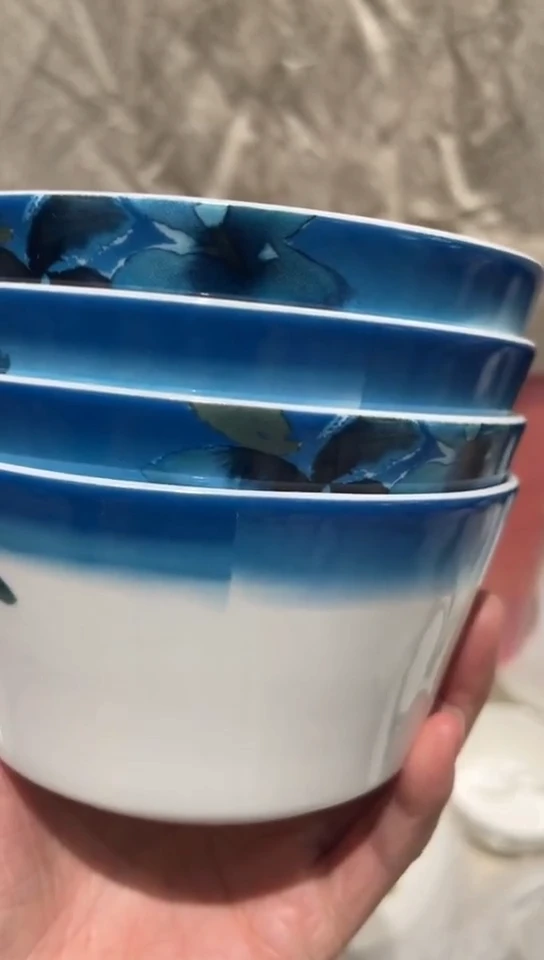 瓷蓝边碗4只隆达骨瓷