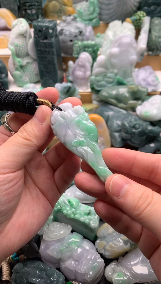 吊坠(不含链)未镶嵌翡翠1