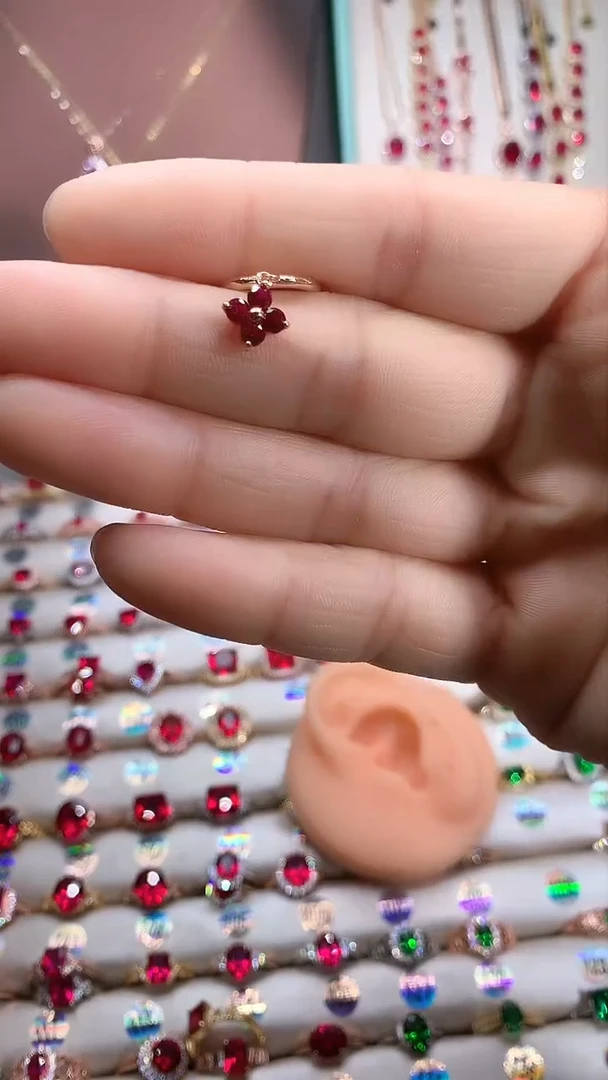 【闪购商品】红宝石耳饰银S925镶嵌玫瑰金