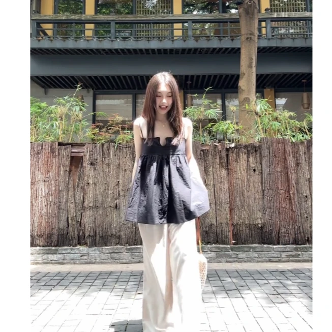 2025夏季新款时尚吊带打底背心气质显瘦洋气休闲百搭性感辣妹外穿