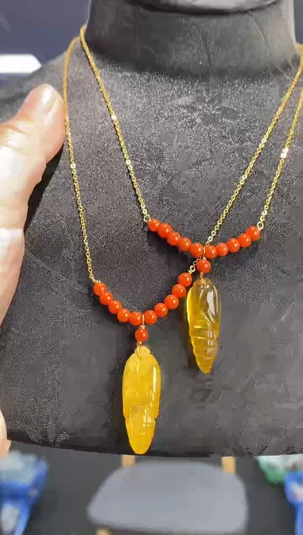 蜜蜡吊坠(不含链)银S925镶嵌多样性发货发其一