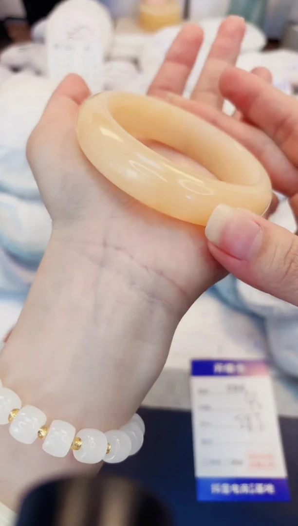 【闪购商品】石英质玉手镯未镶嵌98-财气镯-圈口58