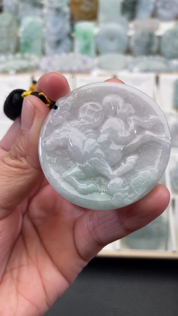 颈饰未镶嵌翡翠天然缅甸翡翠A货80