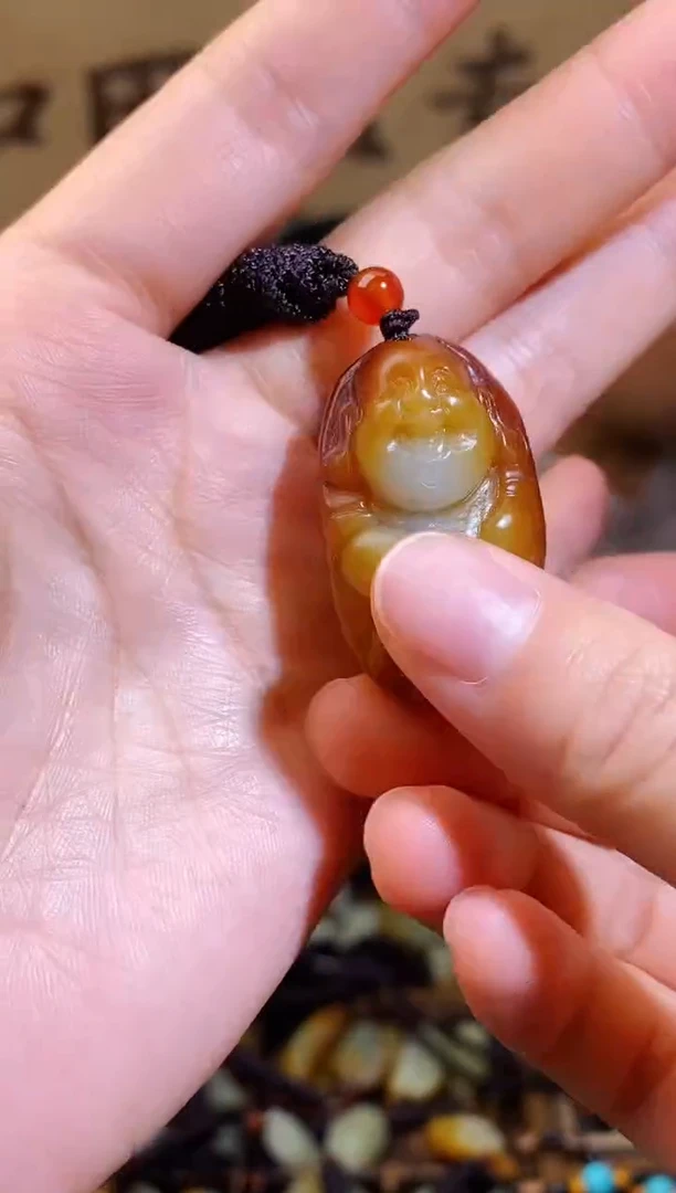 和田玉未镶嵌颈饰1