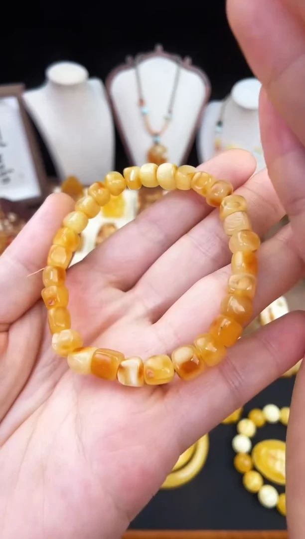 琥珀未镶嵌珠宝奇石柒月