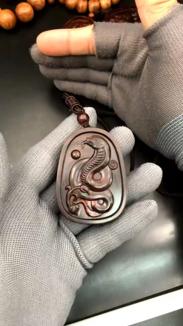 黄花梨/降香黄檀吊坠一****?海黄野紫油生肖蛇吊坠