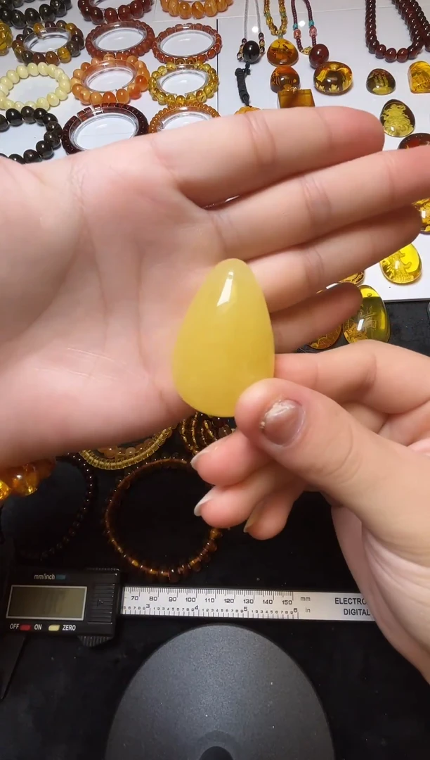 蜜蜡吊坠(不含链)未镶嵌蜜蜡