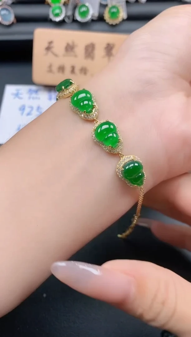 银S925镶嵌戒指翡翠1111