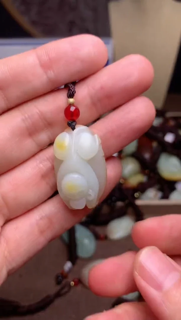 【闪购商品】和田玉颈饰未镶嵌1