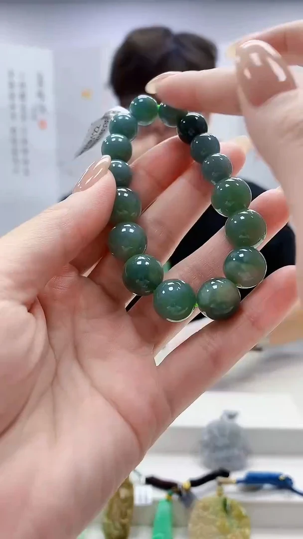 未镶嵌定制翡翠4688lr-毛货手串94