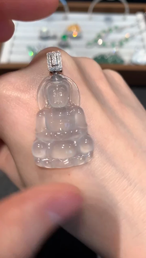 【闪购商品】翡翠颈饰18K金镶嵌7500