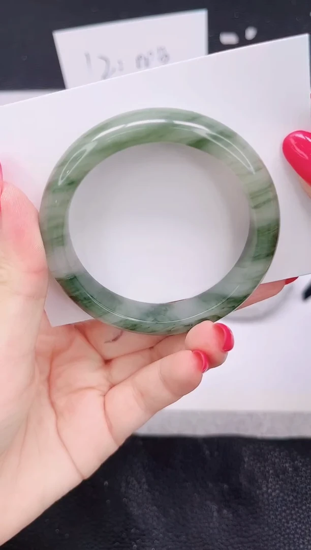 未镶嵌手镯石英质玉31-52.9