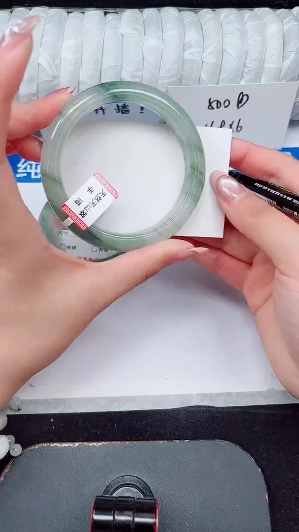 未镶嵌手镯石英质玉215-60/61