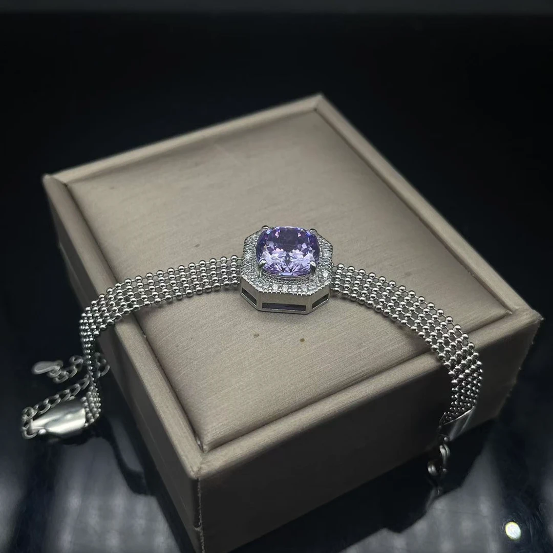 手链 高雅华贵 灿若星河 雍容华贵 色彩缤纷 精美绝伦