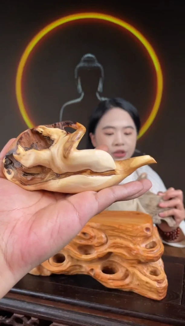 柏木（崖柏）手工摆件,先抢先得! 编号:329