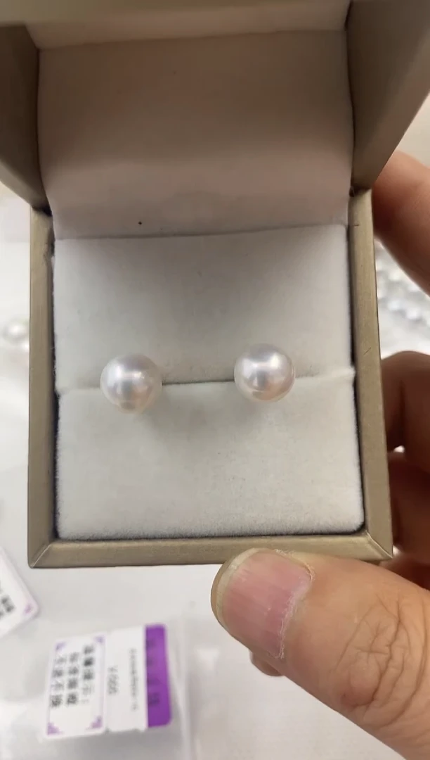 【闪购商品】淡水珍珠耳饰银S925镶嵌淡水珍珠耳钉9-10mm