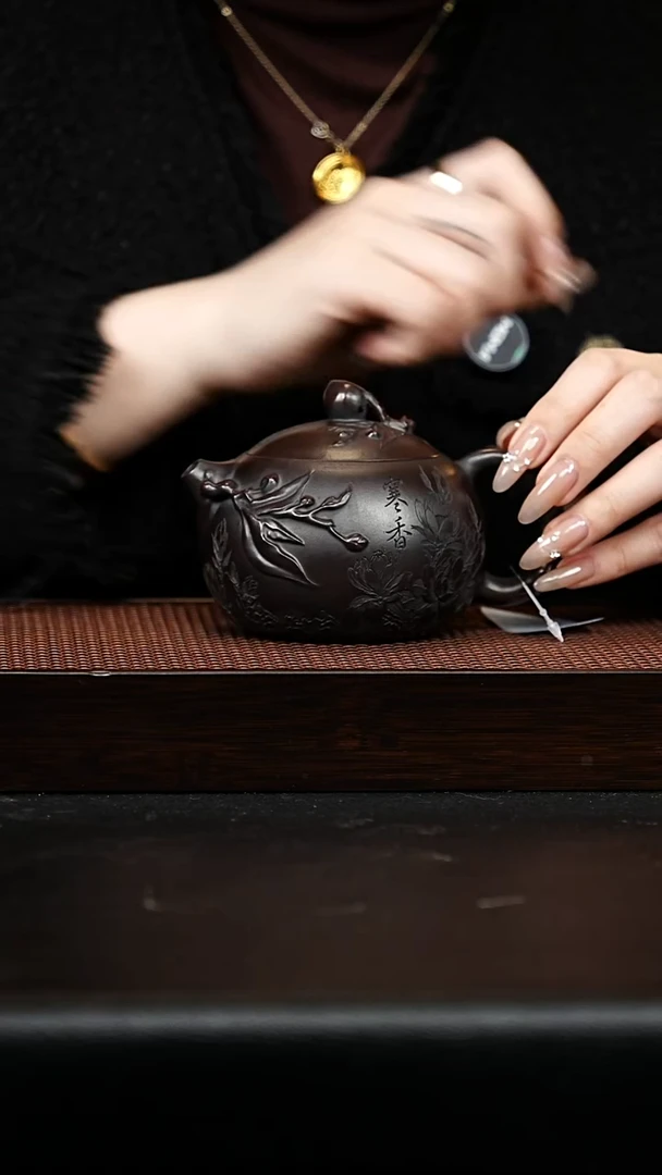 紫砂茶宠寿桃西施