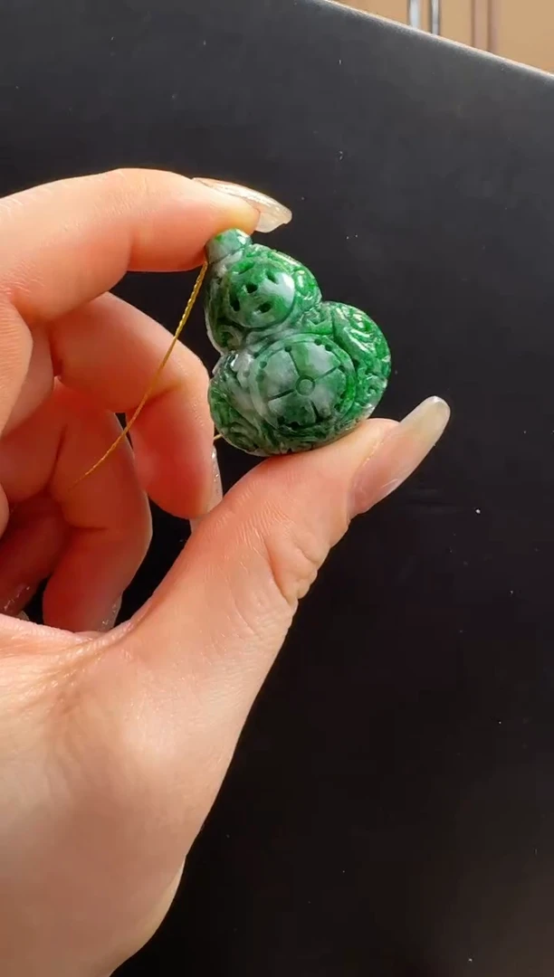 颈饰未镶嵌翡翠葫芦