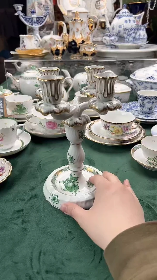 【闪购商品】瓷片赫伦绿色阿波尼四头烛台