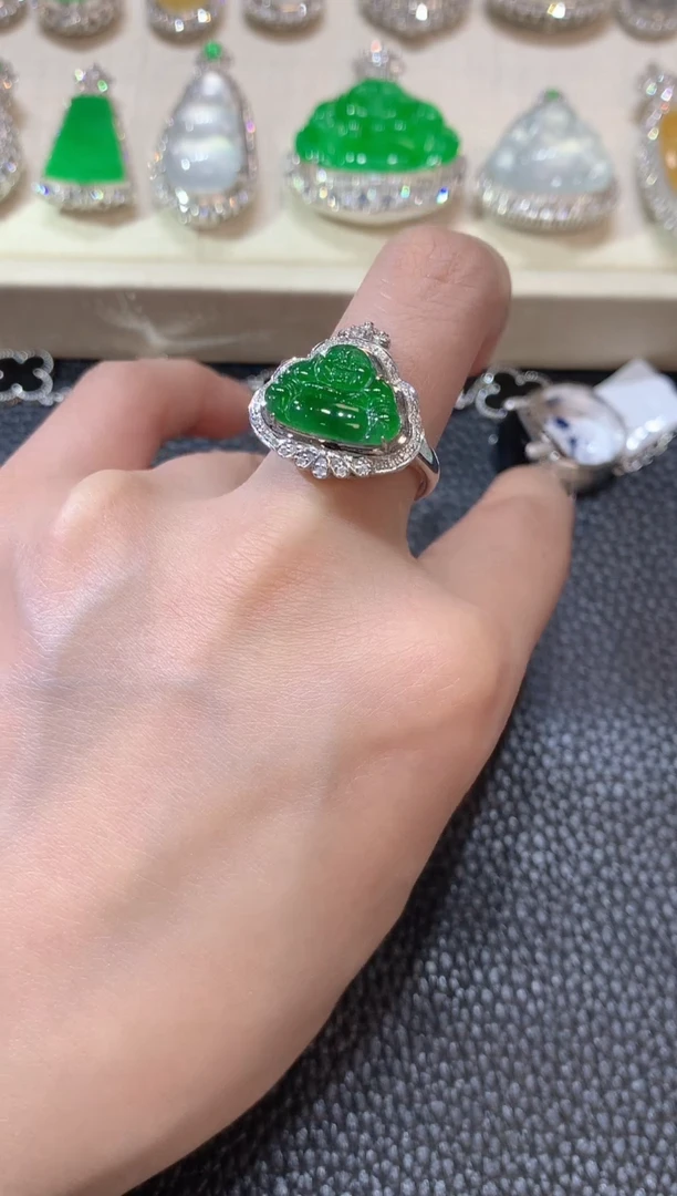 【闪购商品】翡翠戒指18K金镶嵌A58翡翠