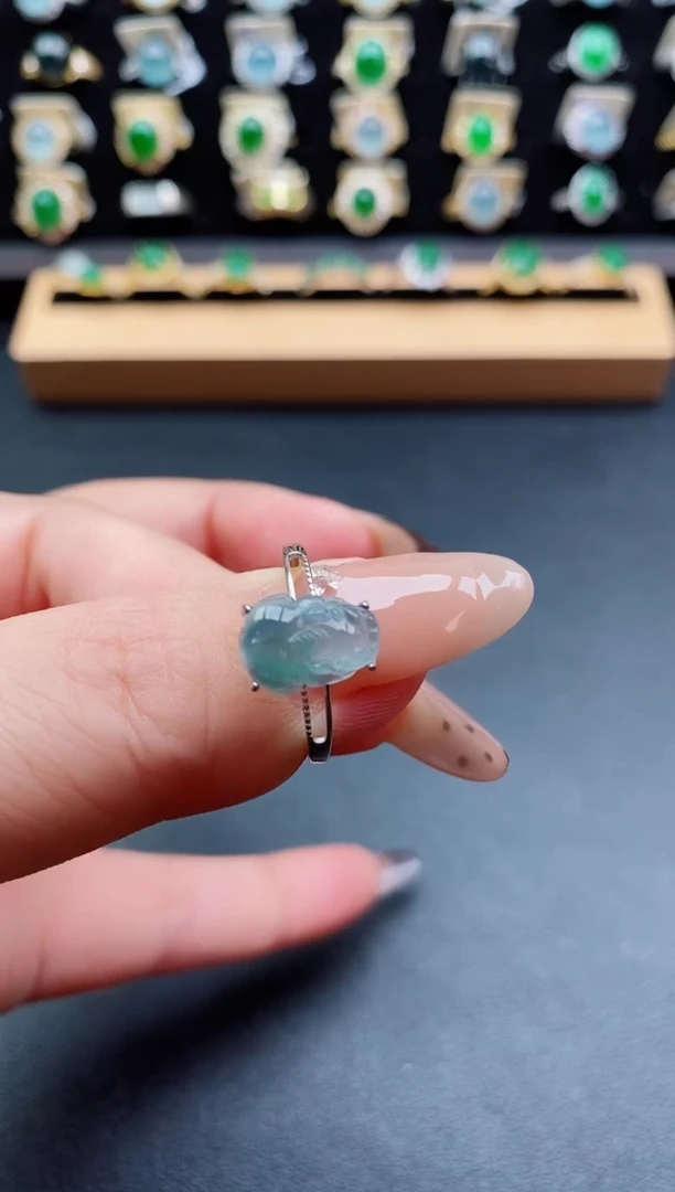 银S925镶嵌戒指翡翠1