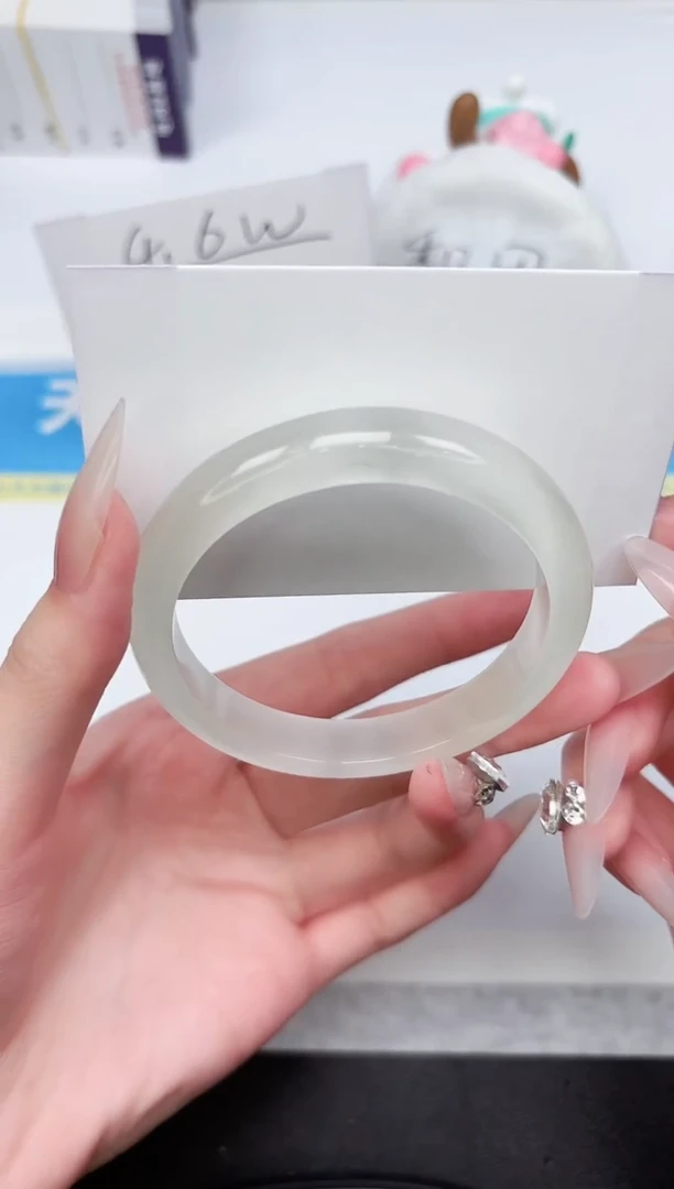 石英质玉手镯未镶嵌269-58